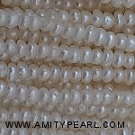 330111 centerdrilled pearl about 2-2.5mm.jpg